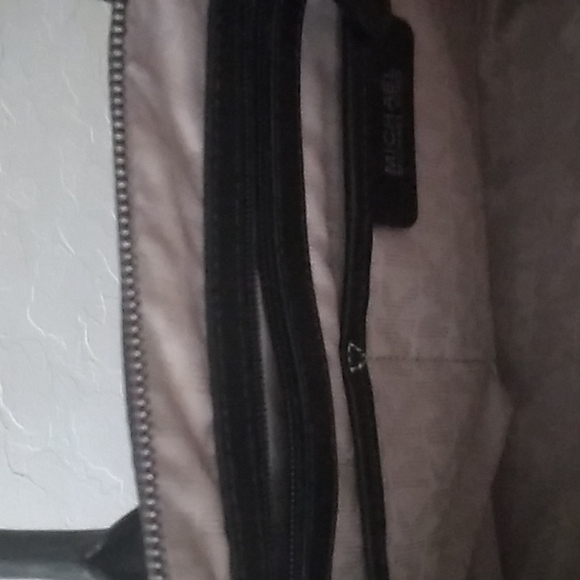 Michael Kors bag - Picture 5 of 14